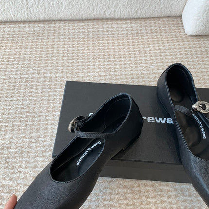SQUARE-TOE MARY JANE IN BLACK LAMBSKIN
