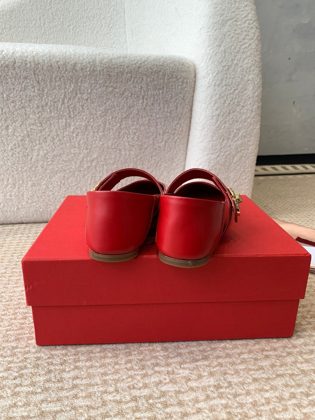 VLOGO LOCKER MARY-JANE BALLERINA IN CRIMSON RED CALFSKIN