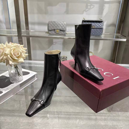GUCCI 26S HORSEBIT ANKLE BOOTS 55 MM IN BLACK LAMBSKIN