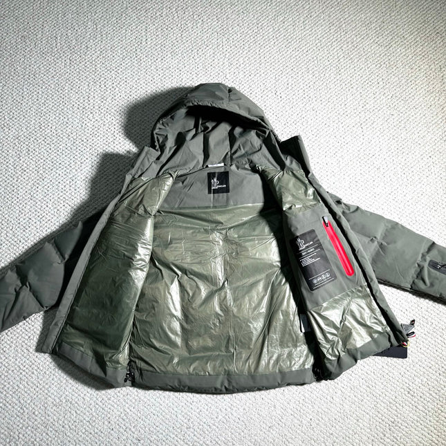 MONCLER 25S DOWN JACKET 425