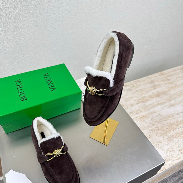 BOTTEGA VENETA 26S LOAFERS IN DARK BROWN SUEDE AND WHITE WOOL WITH GOLD HARDWARE
