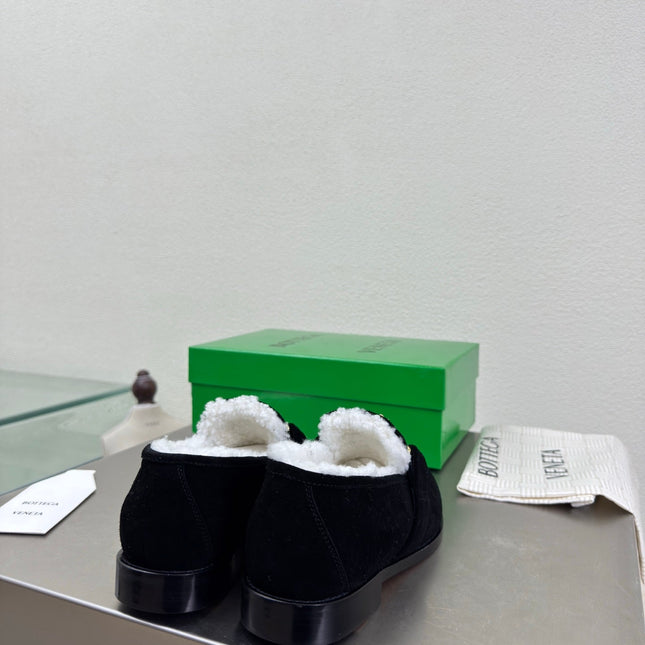 BOTTEGA VENETA 26S LOAFERS IN BLACK SUEDE AND WHITE WOOL WITH GOLD HARDWARE