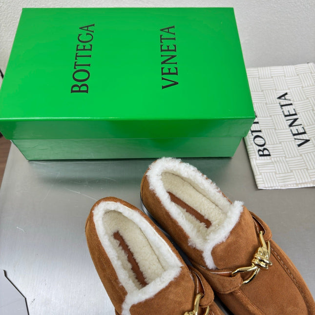 BOTTEGA VENETA 26S LOAFERS IN BROWN SUEDE AND WHITE WOOL WITH GOLD HARDWARE