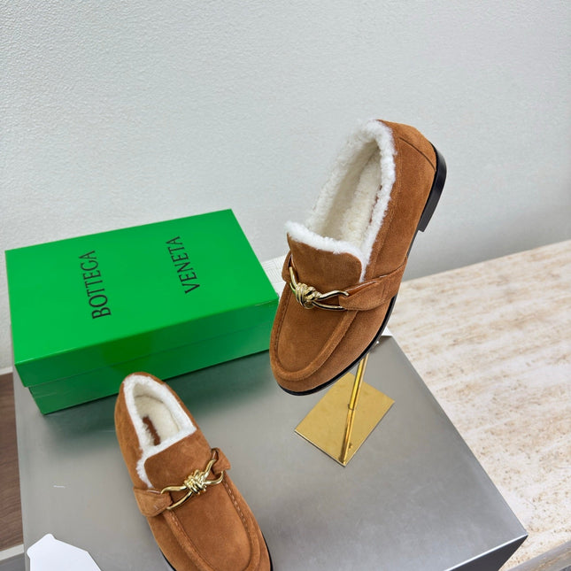BOTTEGA VENETA 26S LOAFERS IN BROWN SUEDE AND WHITE WOOL WITH GOLD HARDWARE
