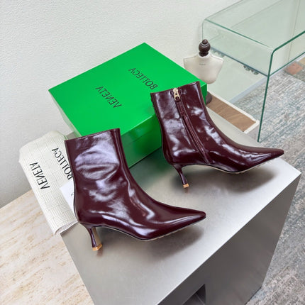 BOTTEGA VENETA 26S ANKLE BOOTS 70 MM IN BURGUNDY SHINY CALFSKIN