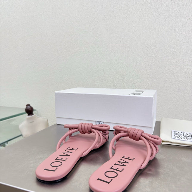 LOEWE 26S FLAMENCO KNOT SANDAL IN PINK CALFSKIN
