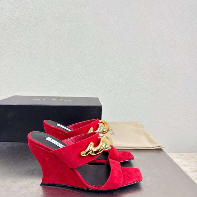 ALAIA 26S DOUBLE STRAP WEDGE SANDALS 110 MM IN RED SUEDE WITH GOLD HARDWARE