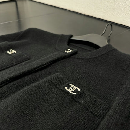 CHANEL 26S KNIT CARDIGAN 1694