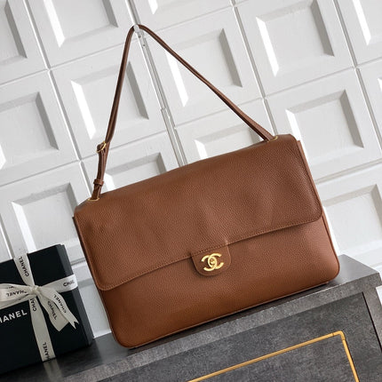 CHANEL 26S SOUPLISSIMO MAXI FLAP 39 IN CARAMEL BROWN GRAINED CALFSKIN GOLD HARDWARE