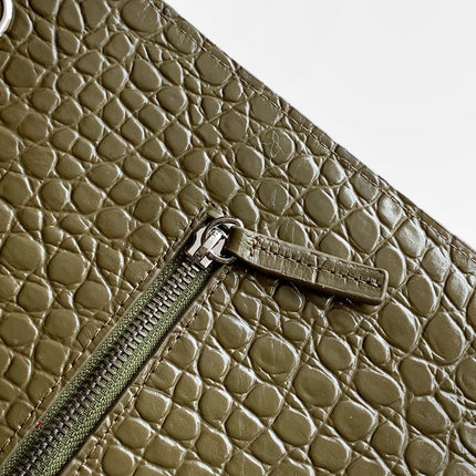 CHANEL 26S SOUPLISSIMO MAXI FLAP 39 IN OLIVE GREEN CROCODILE-EMBOSSED CALFSKIN SILVER HARDWARE