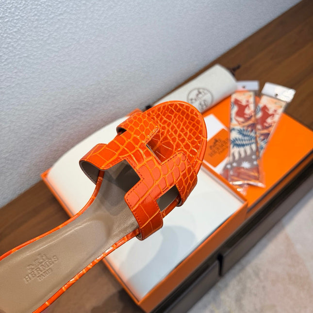 HM 26S ORAN SANDAL HIGH HEELS 45MM IN ORANGE CALFSKIN CROCODILE EMBOSSED