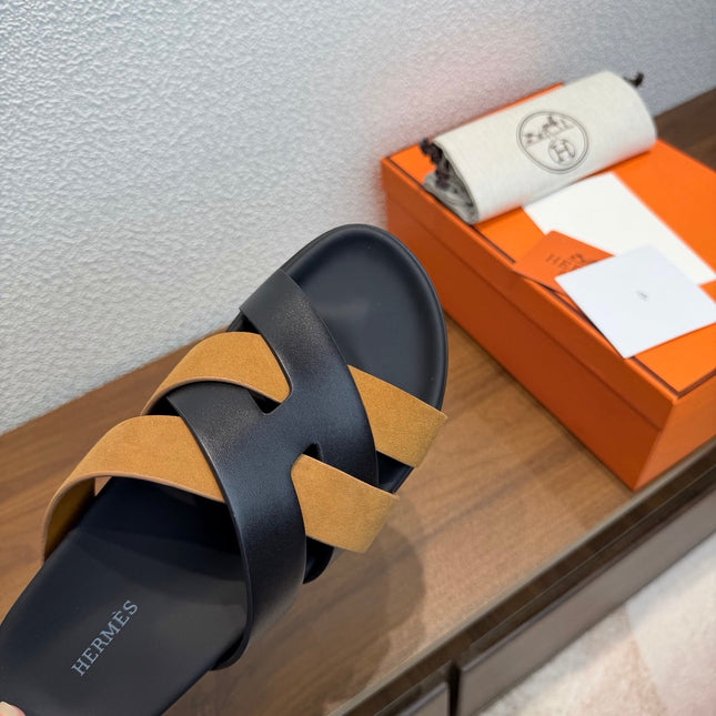 HM 26S KAZIMIR SANDAL IN BLACK CALFSKIN AND CARAMEL BROWN SUEDE