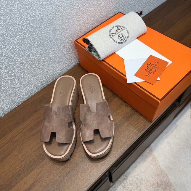 HM 26S H CUT PLATFORM SLIDES IN CHOCOLATE BROWN SUEDE CORK SOLE
