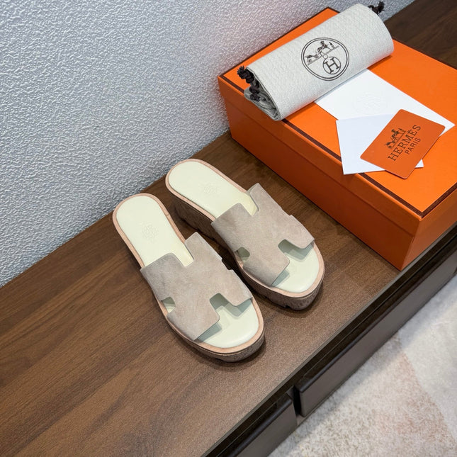 HM 26S H CUT PLATFORM SLIDES IN LIGHT BROWN SUEDE CORK SOLE
