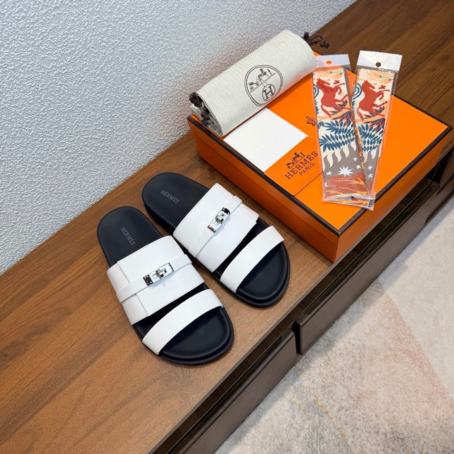 HM 26S KELLY BUCKLE DOUBLE STRAP SANDALS IN WHITE CALFSKIN