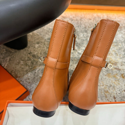 HM 26S FLAT ANKLE BOOTS IN COGNAC BROWN CALFSKIN 