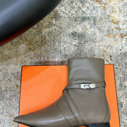 HM 26S FLAT ANKLE BOOTS IN KHAKI GREY CALFSKIN