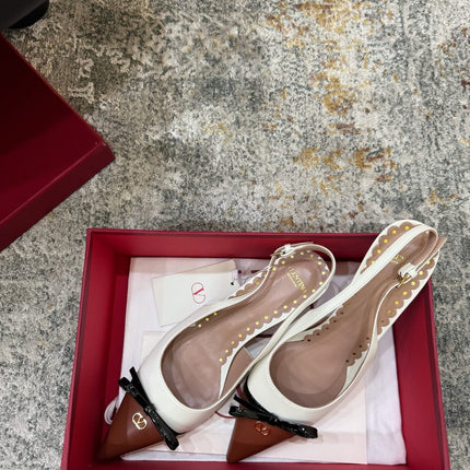 VALENTINO 26S BOW SLINGBACKS 45 MM IN WHITE AND BROWN CALFSKIN