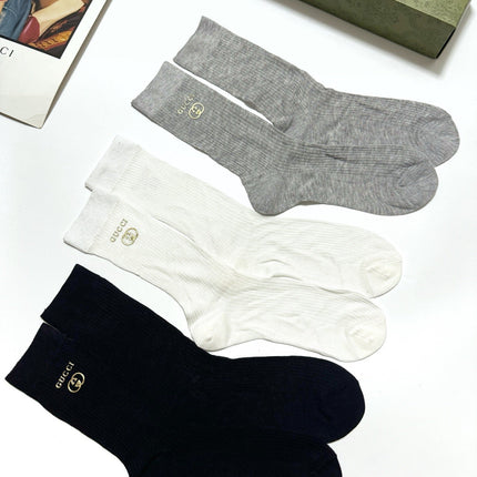 GUCCI 26S CREW SOCKS 395191 (1 BOX)