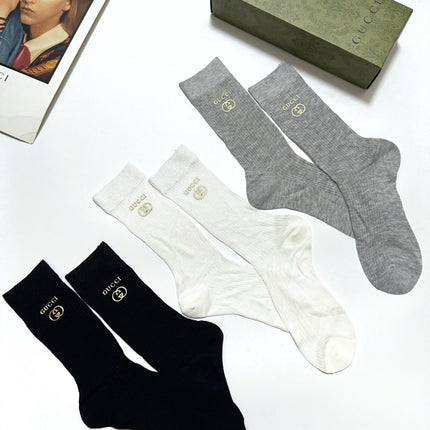 GUCCI 26S CREW SOCKS 395191 (1 BOX)