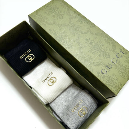 GUCCI 26S CREW SOCKS 395191 (1 BOX)