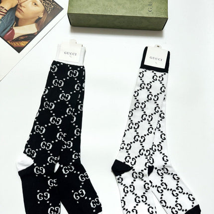 GUCCI 26S CREW SOCKS 400448 (1 BOX)