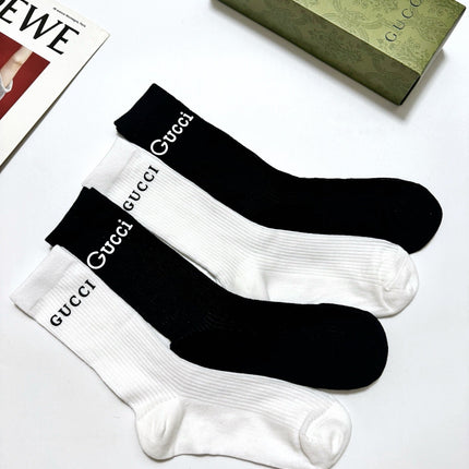 GUCCI 26S CREW SOCKS 400461 (1 BOX)
