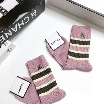 CHANEL 26S CREW SOCKS 400463 (1 BOX)