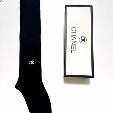 CHANEL 26S CREW SOCKS 403618 (1 BOX)