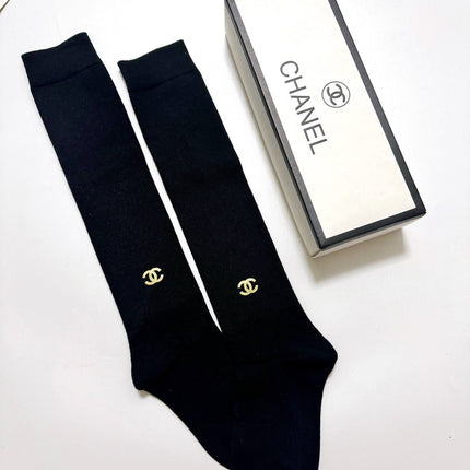CHANEL 26S CREW SOCKS 403618 (1 BOX)