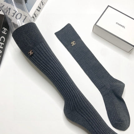 CHANEL 26S CREW SOCKS 403629 (1 BOX)