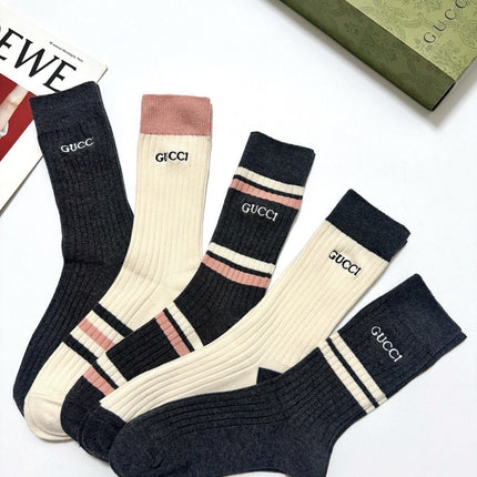 GUCCI 26S CREW SOCKS 403653 (1 BOX)