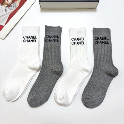 CHANEL 26S CREW SOCKS 403667 (1 BOX)