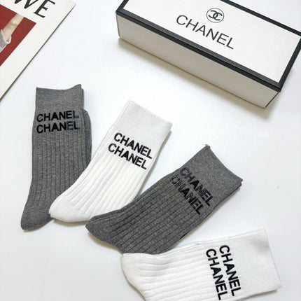 CHANEL 26S CREW SOCKS 403667 (1 BOX)