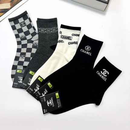 CHANEL 26S CREW SOCKS 405368 (1 BOX)