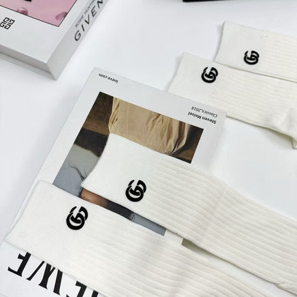 GUCCI 26S CREW SOCKS 405385 (1 BOX)