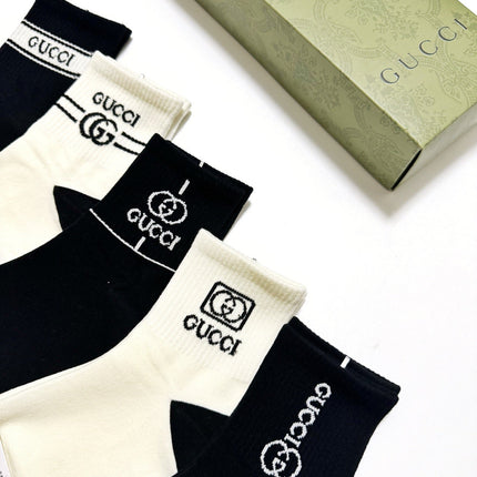 GUCCI 26S CREW SOCKS 407176 (1 BOX)