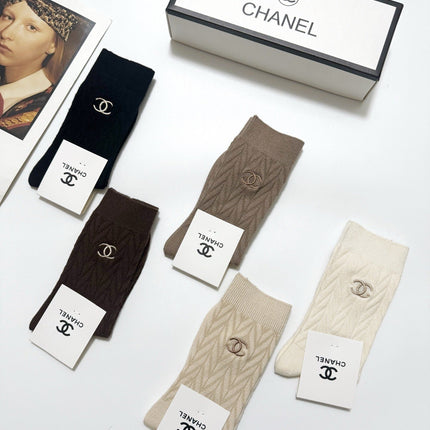 CHANEL 26S CREW SOCKS 407181 (1 BOX)