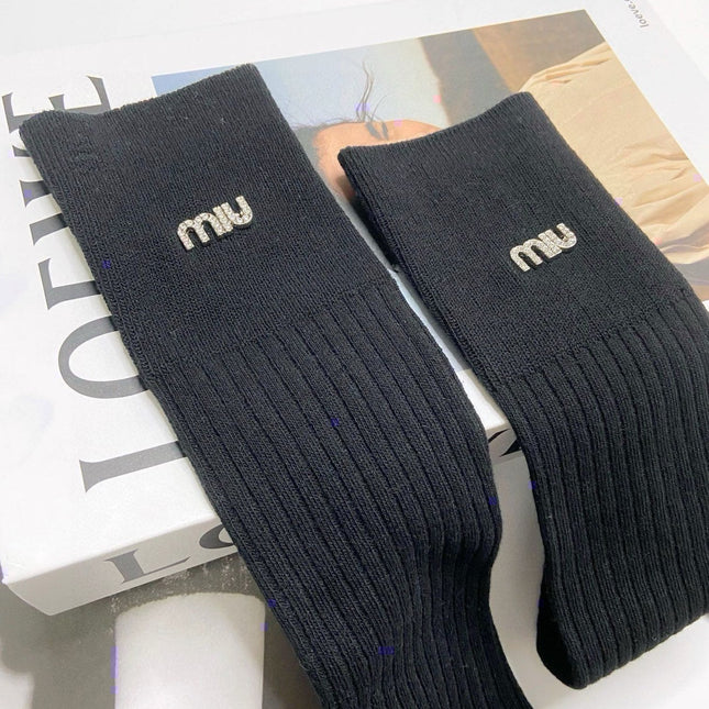 MIUMIU 26S CREW SOCKS 408721 (1 BOX)