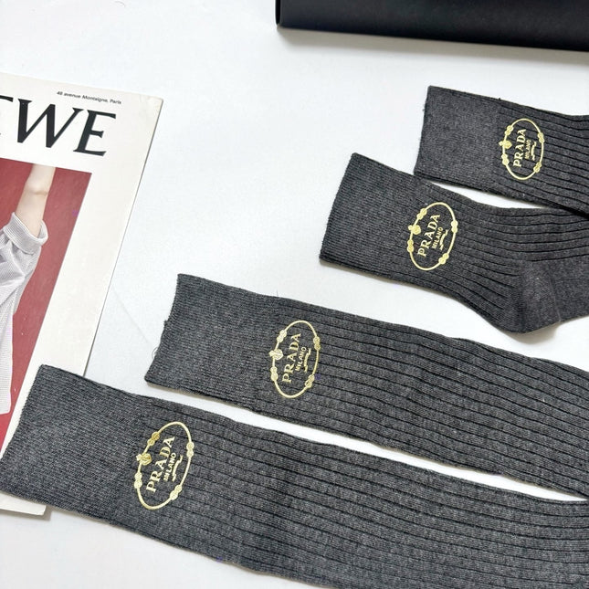 PRADA 26S CREW SOCKS 408722 (1 BOX)