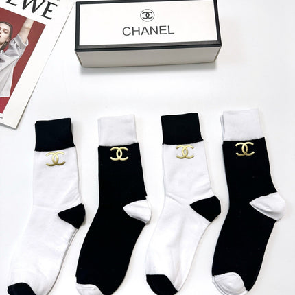 CHANEL 26S CREW SOCKS 408726 (1 BOX)