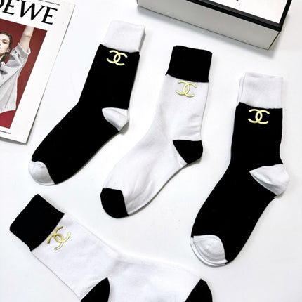 CHANEL 26S CREW SOCKS 408726 (1 BOX)