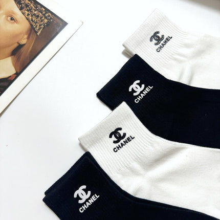 CHANEL 26S ANKLE SOCKS 408731 (1 BOX)