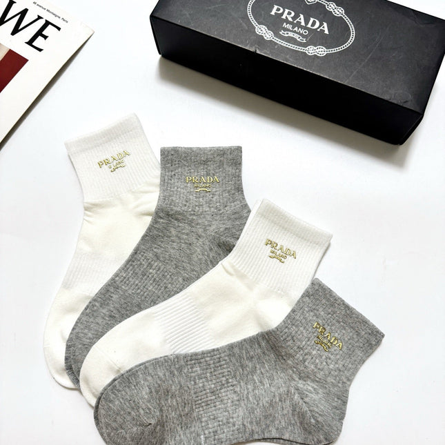 PRADA 26S ANKLE SOCKS 408733 (1 BOX)