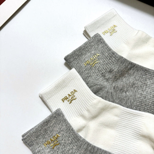 PRADA 26S ANKLE SOCKS 408733 (1 BOX)