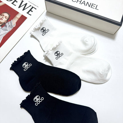 CHANEL 26S ANKLE SOCKS 408735 (1 BOX)