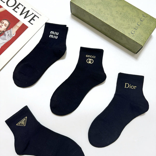 PRADA 26S ANKLE SOCKS 408739 (1 BOX)