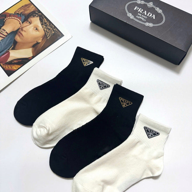 PRADA 26S ANKLE SOCKS 410292 (1 BOX)