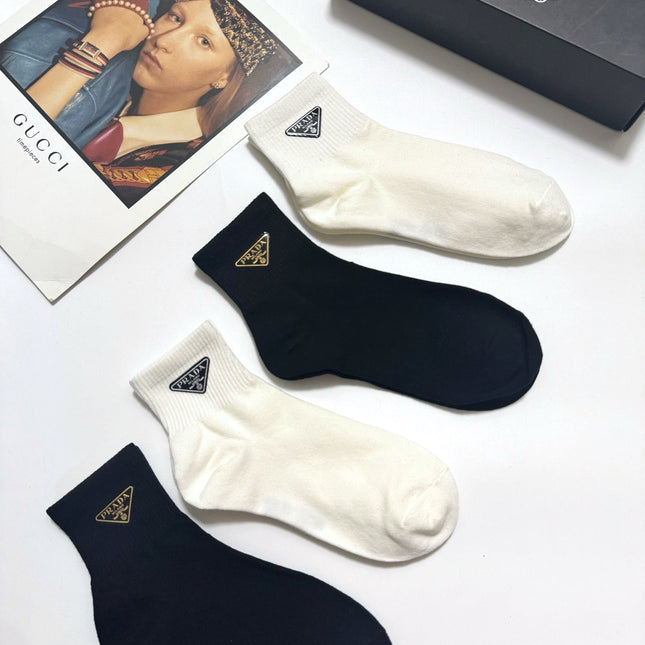 PRADA 26S ANKLE SOCKS 410292 (1 BOX)