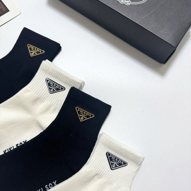 PRADA 26S ANKLE SOCKS 410292 (1 BOX)